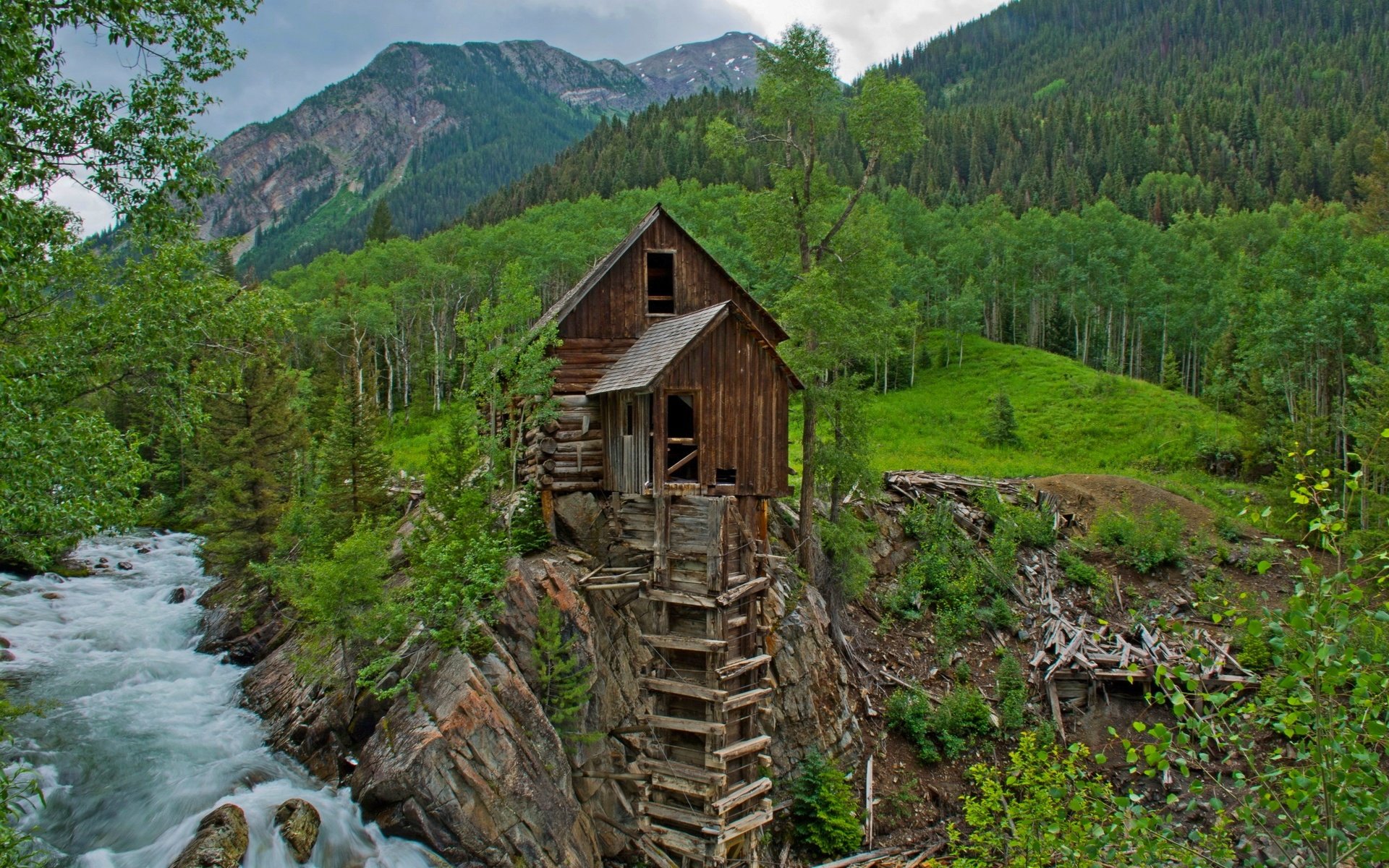 Обои деревья, река, горы, поток, мельница, ellen heaverlo, кристал-милл, trees, river, mountains, stream, mill, crystal mill разрешение 2560x1707 Загрузить