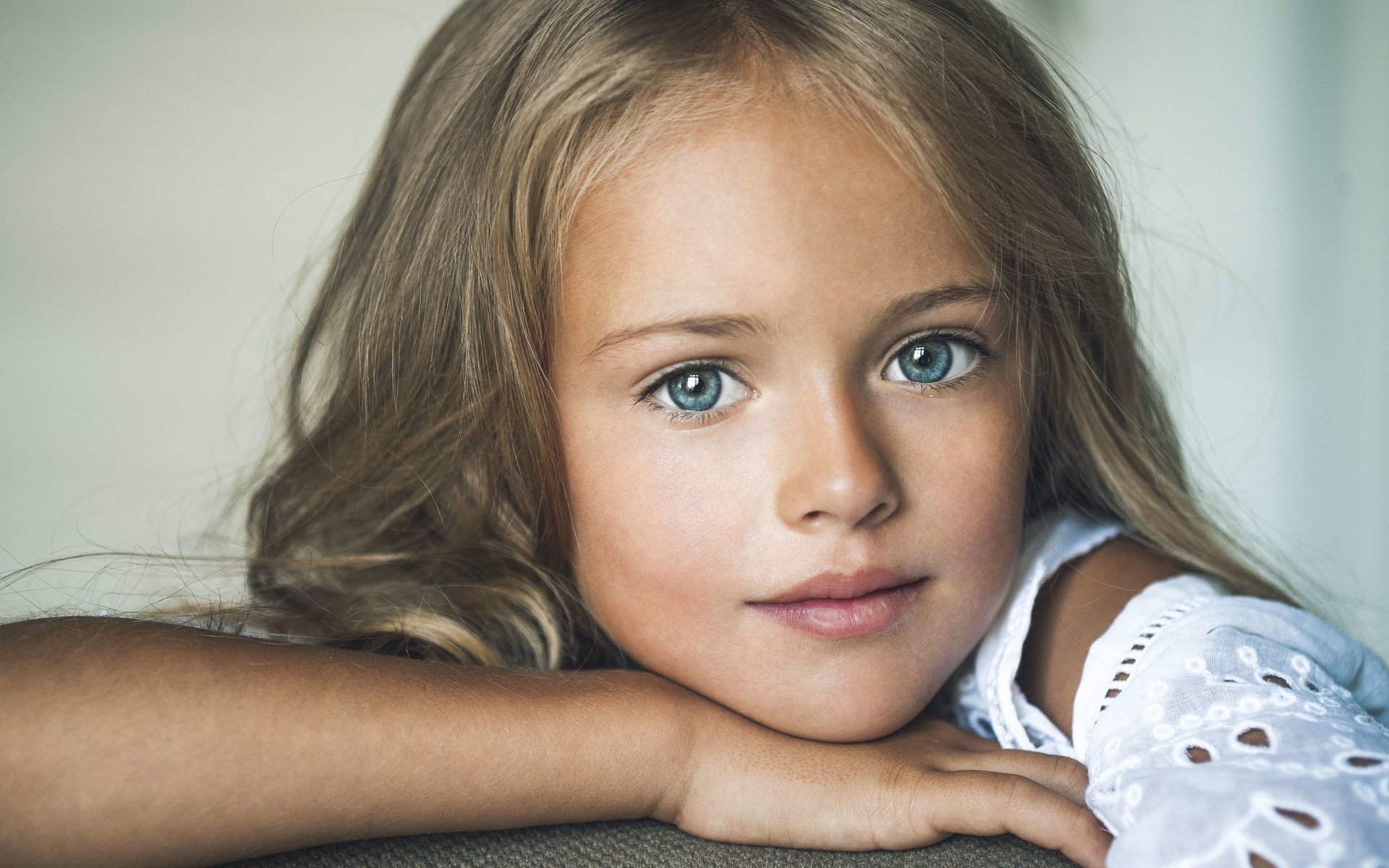 Обои фото, взгляд, девочка, ребенок, кристина пименова, photo, look, girl, child, kristina pimenova разрешение 6144x4088 Загрузить