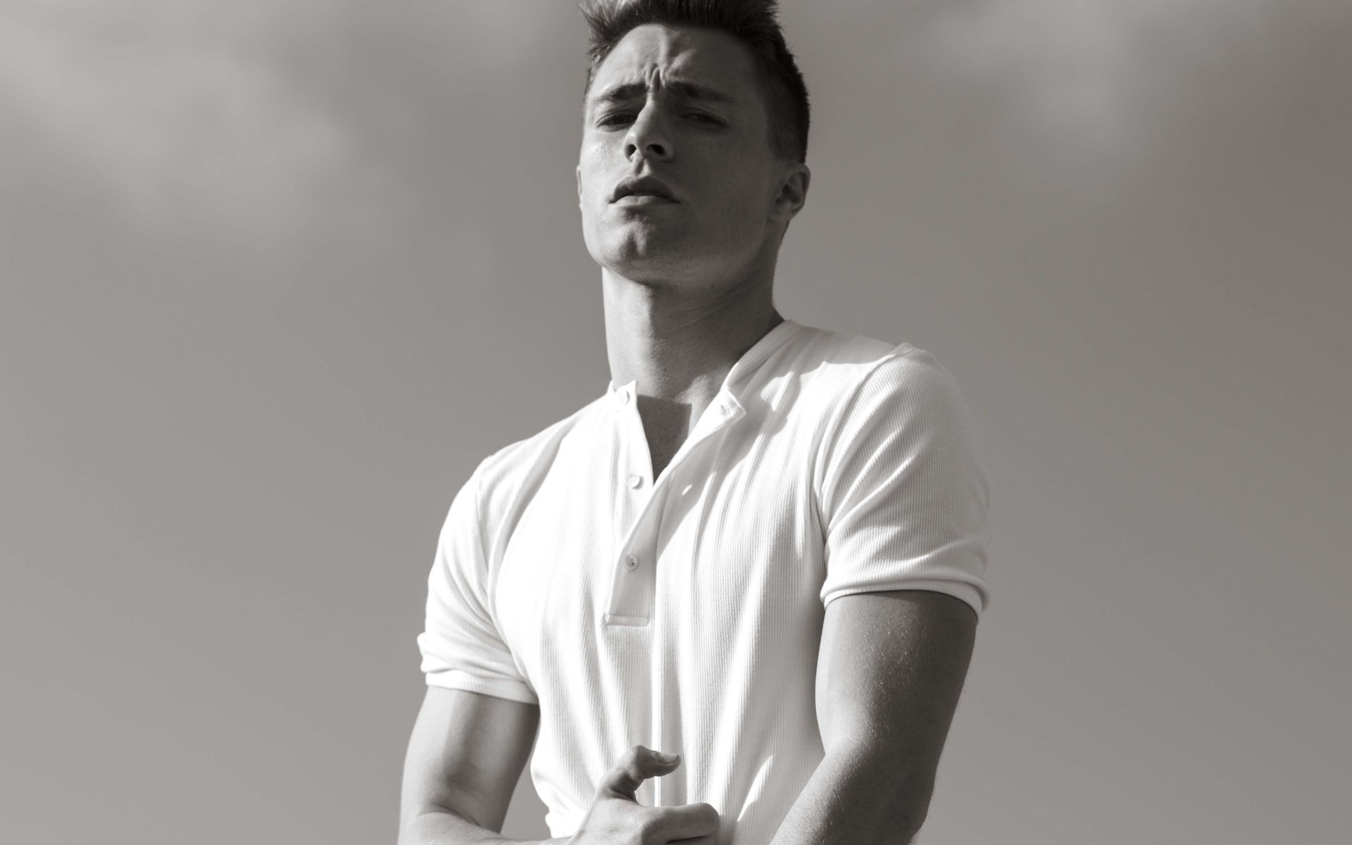 Обои чёрно-белое, актёр, футболка, колтон хэйнс, black and white, actor, t-shirt, colton haynes разрешение 5478x3912 Загрузить