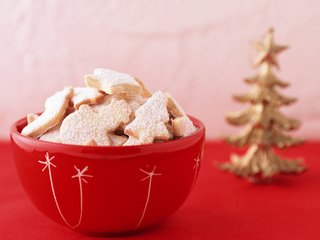 Обои новый год, елка, красный, праздники, ваза, печенье, new year, tree, red, holidays, vase, cookies разрешение 1920x1440 Загрузить