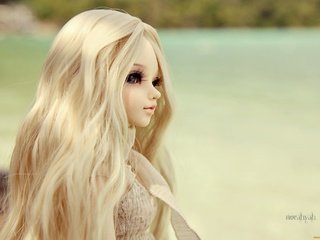 Обои фон, блондинка, кукла, игрушки, background, blonde, doll, toys разрешение 2048x1364 Загрузить