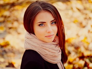 Обои девушка, парк, портрет, брюнетка, осень, girl, park, portrait, brunette, autumn разрешение 2048x1362 Загрузить