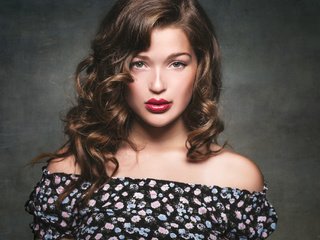 Обои глаза, девушка, взгляд, волосы, губы, лицо, шатенка, eyes, girl, look, hair, lips, face, brown hair разрешение 2048x1365 Загрузить