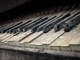 Обои винтаж, старый, пыль, клавиши, рояль, vintage, old, dust, keys, piano разрешение 2558x1656 Загрузить