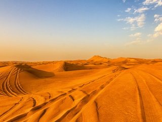 Обои небо, облака, песок, пустыня, the sky, clouds, sand, desert разрешение 3840x2160 Загрузить