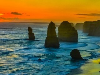 Обои скалы, закат, море, австралия, rocks, sunset, sea, australia разрешение 2047x1150 Загрузить