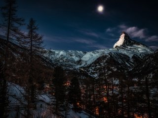 Обои ночь, деревья, горы, лес, зима, луна, night, trees, mountains, forest, winter, the moon разрешение 3840x2560 Загрузить