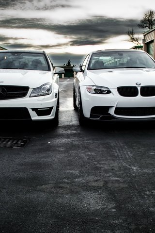 Обои белая, бмв, c63, амг, e90, м3, f30, мерс, 328i, 330, white, bmw, amg, m3, mercedes разрешение 2560x1600 Загрузить