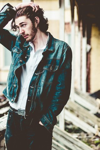 Обои взгляд, лицо, мужчина, певец, музыкант, hozier, хозер, ирландский певец, look, face, male, singer, musician, got, the reflected light, irish singer разрешение 3840x2400 Загрузить