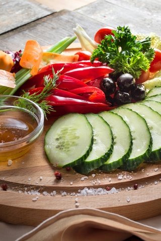 Обои зелень, овощи, перец, соус, закуска, маслины, огурец, greens, vegetables, pepper, sauce, appetizer, olives, cucumber разрешение 2400x1600 Загрузить