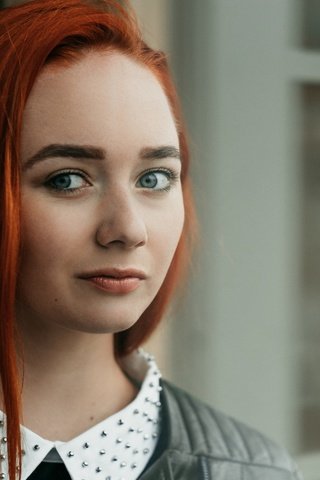 Обои девушка, портрет, взгляд, рыжая, волосы, лицо, girl, portrait, look, red, hair, face разрешение 2048x1365 Загрузить