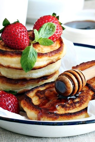 Обои клубника, кофе, мед, оладьи, блинчики.мед, strawberry, coffee, honey, pancakes, pancakes.honey разрешение 2400x1543 Загрузить