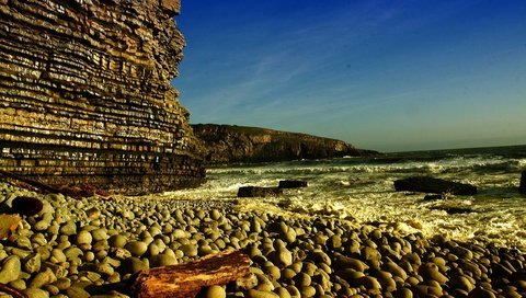 Обои скалы, камни, берег, море, rocks, stones, shore, sea разрешение 2560x1600 Загрузить