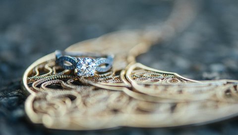 Обои камень, кольцо, обручальное, stone, ring, wedding разрешение 2736x1826 Загрузить