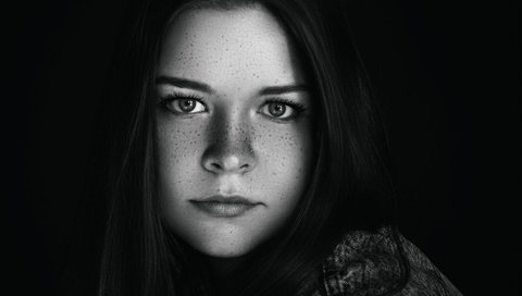 Обои портрет, чб, веснушки, маша, tanya rush, portrait, bw, freckles, masha разрешение 2000x1332 Загрузить