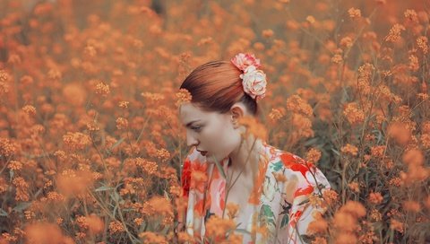 Обои цветы, природа, девушка, профиль, рыжеволосая, flowers, nature, girl, profile, redhead разрешение 2048x1365 Загрузить