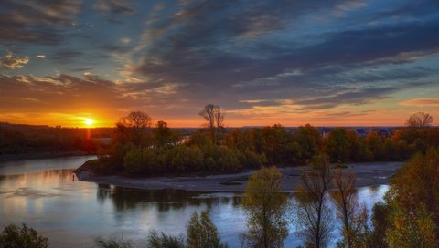 Обои деревья, река, природа, закат, осень, trees, river, nature, sunset, autumn разрешение 1950x1142 Загрузить