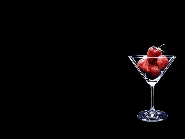 Обои клубника, бокал, земляника, янгода, виктория, strawberry, glass, strawberries, angoda, victoria разрешение 1920x1080 Загрузить