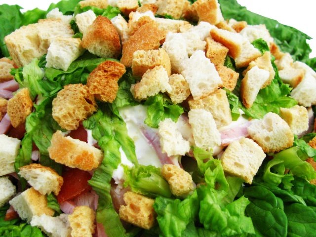 Обои зелень, салат, цезарь, сухарики, greens, salad, caesar, crackers разрешение 1920x1200 Загрузить