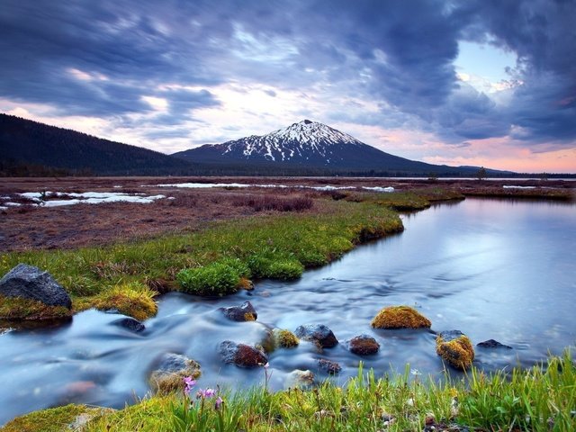 Обои небо, трава, река, горы, природа, камни, закат, пейзаж, the sky, grass, river, mountains, nature, stones, sunset, landscape разрешение 1920x1200 Загрузить