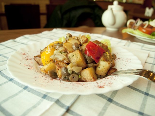 Обои еда, оливки, перец, картофель, food, olives, pepper, potatoes разрешение 3872x2550 Загрузить