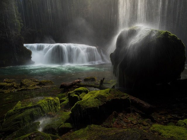 Обои вода, скалы, камни, водопад, брызги, поток, камень, водопады, water, rocks, stones, waterfall, squirt, stream, stone, waterfalls разрешение 2048x1365 Загрузить