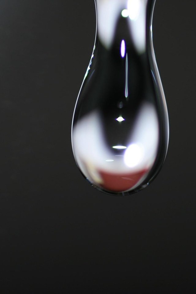 Обои вода, капля, черный фон, water, drop, black background разрешение 1944x1296 Загрузить