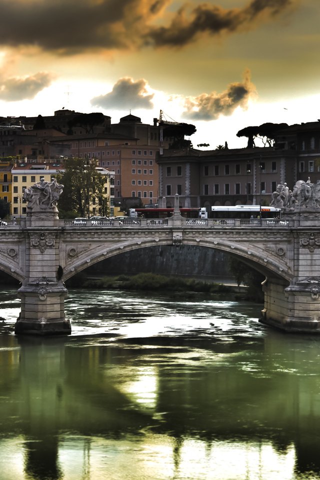 Обои небо, река, мост, город, рим, most rim, тибр, ponte vittorio emanuele ii, the sky, river, bridge, the city, rome, the tiber разрешение 2560x1600 Загрузить