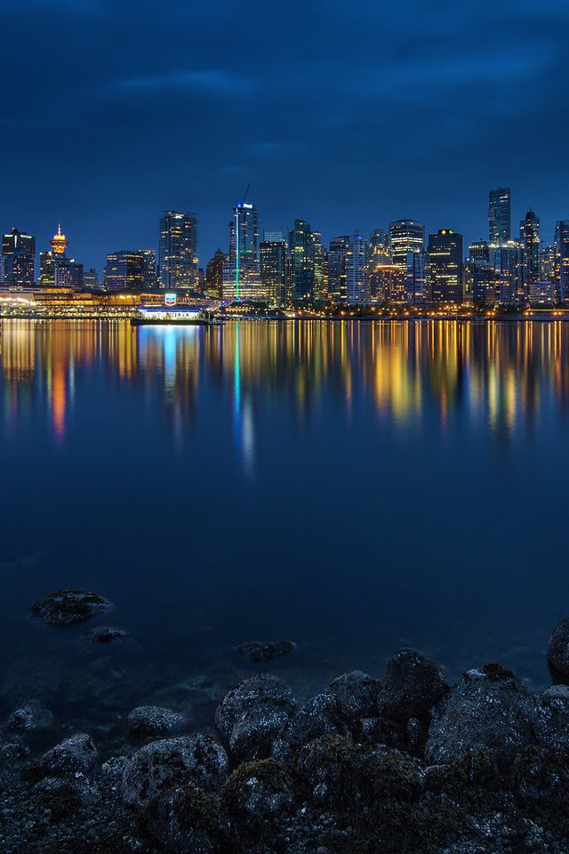 Обои ночь, огни, город, ванкувер, канада, стэнли парк, night, lights, the city, vancouver, canada, stanley park разрешение 3360x2100 Загрузить