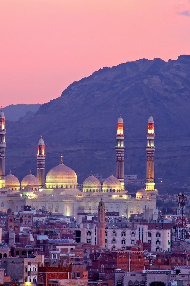 Обои закат, город, мечеть, сана, йемен, мечеть аль-салех, sunset, the city, mosque, sana, yemen, the al-saleh mosque разрешение 2560x1600 Загрузить