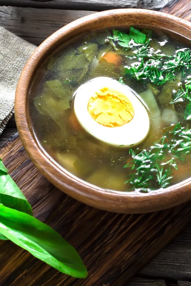 Обои зелень, яйцо, миска, щи, суп, щавель, суп щавелевый, greens, egg, bowl, soup, sorrel разрешение 2100x1388 Загрузить