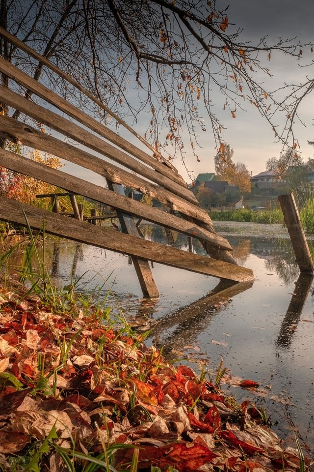 Обои природа, пейзаж, осень, забор, речушка, nature, landscape, autumn, the fence, river разрешение 1920x1280 Загрузить