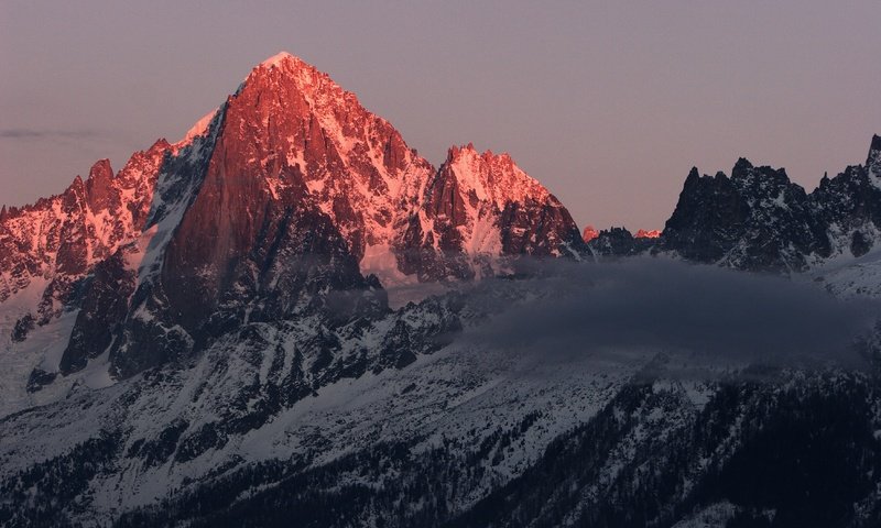 Обои горы, рассвет, облако, mountains, dawn, cloud разрешение 3504x2336 Загрузить