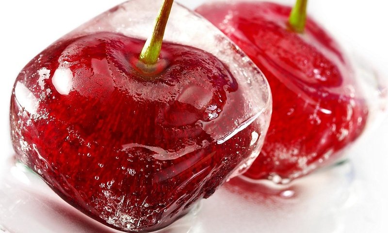 Обои вода, лёд, вишня, черешни, water, ice, cherry разрешение 1920x1200 Загрузить