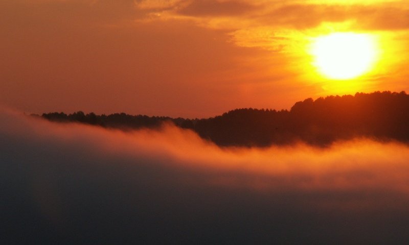 Обои горы, закат, туман, вершина, mountains, sunset, fog, top разрешение 1920x1080 Загрузить