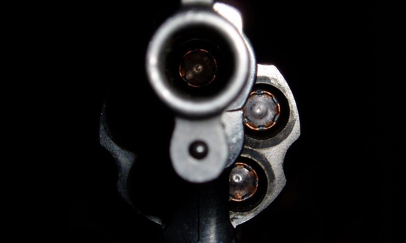 Обои дуло, черное, патроны, револьвер, the barrel, black, cartridges, revolver разрешение 2048x1536 Загрузить