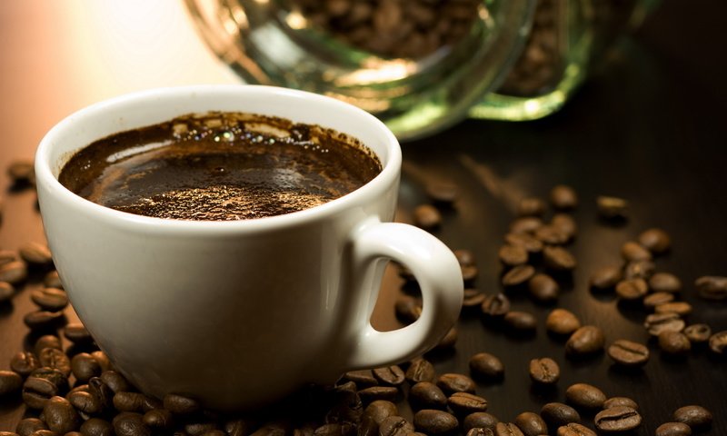 Обои кофе, чашка, кофейные зерна, coffee, cup, coffee beans разрешение 2560x1600 Загрузить