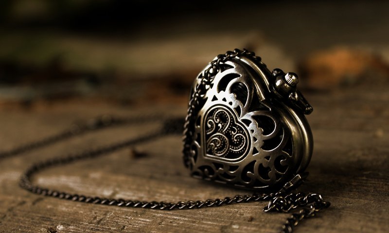 Обои металл, узор, сердце, кулон, цепочка, подвеска, metal, pattern, heart, pendant, chain, suspension разрешение 5000x3333 Загрузить