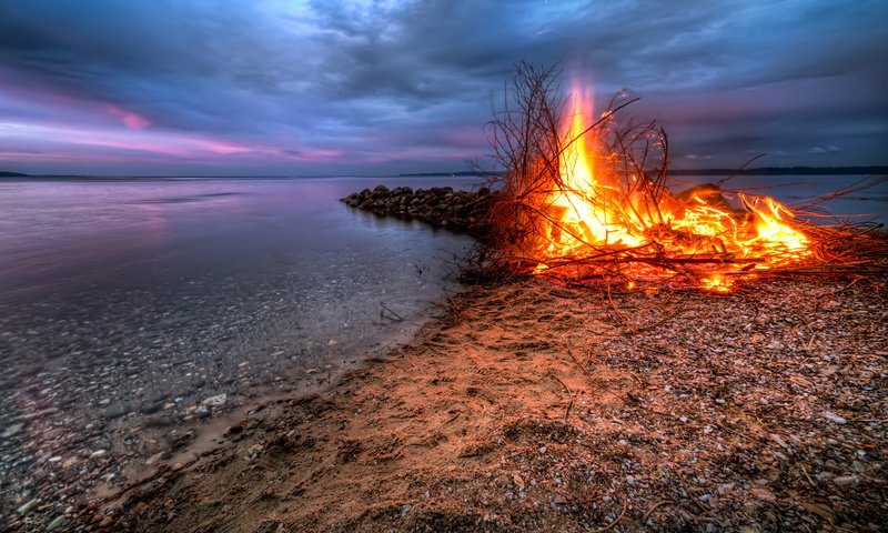 Обои река, берег, закат, пейзаж, костёр, river, shore, sunset, landscape, the fire разрешение 1920x1200 Загрузить