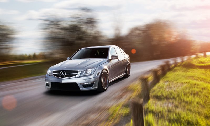 Обои мерседес, седан, в движении, mercedes c 63 amg, mercedes, sedan, in motion разрешение 1920x1200 Загрузить