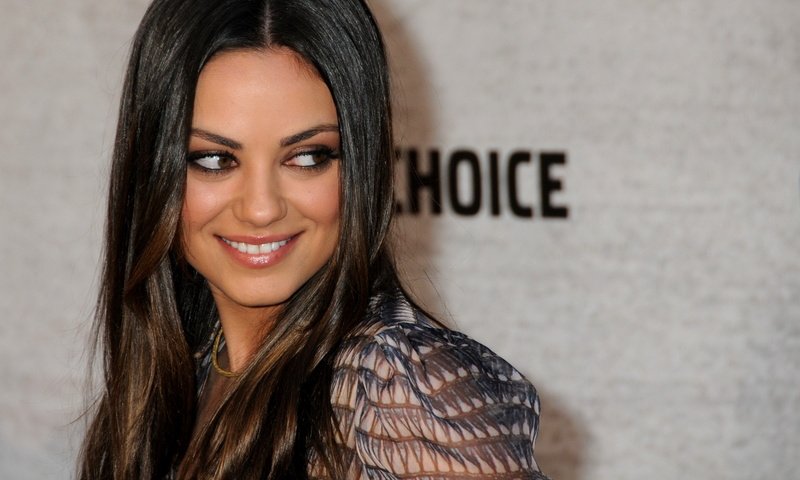 Обои девушка, улыбка, актриса, мила кунис, girl, smile, actress, mila kunis разрешение 1920x1200 Загрузить