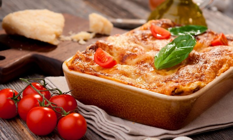 Обои сыр, помидоры, базилик, лазанья, cheese, tomatoes, basil, lasagna разрешение 1920x1280 Загрузить