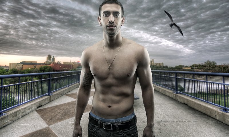 Обои фон, парень, улица, тело, background, guy, street, body разрешение 1920x1200 Загрузить