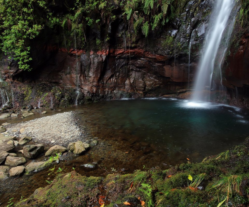 Обои вода, водопад, поток, water, waterfall, stream разрешение 2560x1600 Загрузить