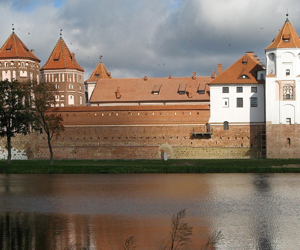 Обои вода, замок, water, castle разрешение 1920x1200 Загрузить