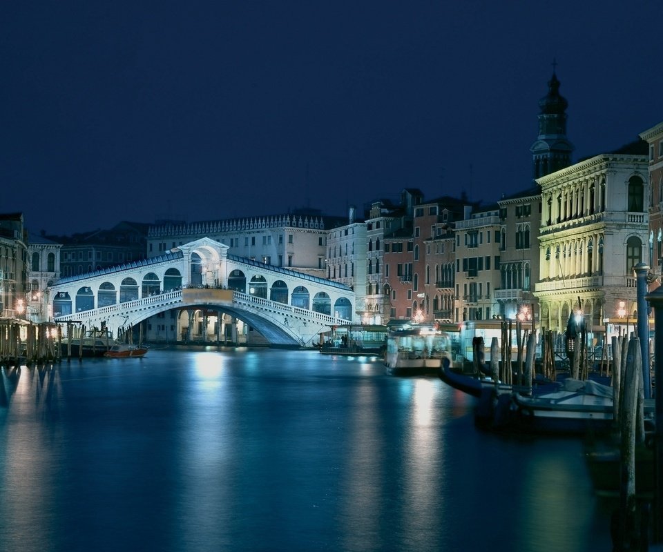 Обои мост, венеция, италия, архитектура, здания, bridge, venice, italy, architecture, building разрешение 2560x1600 Загрузить