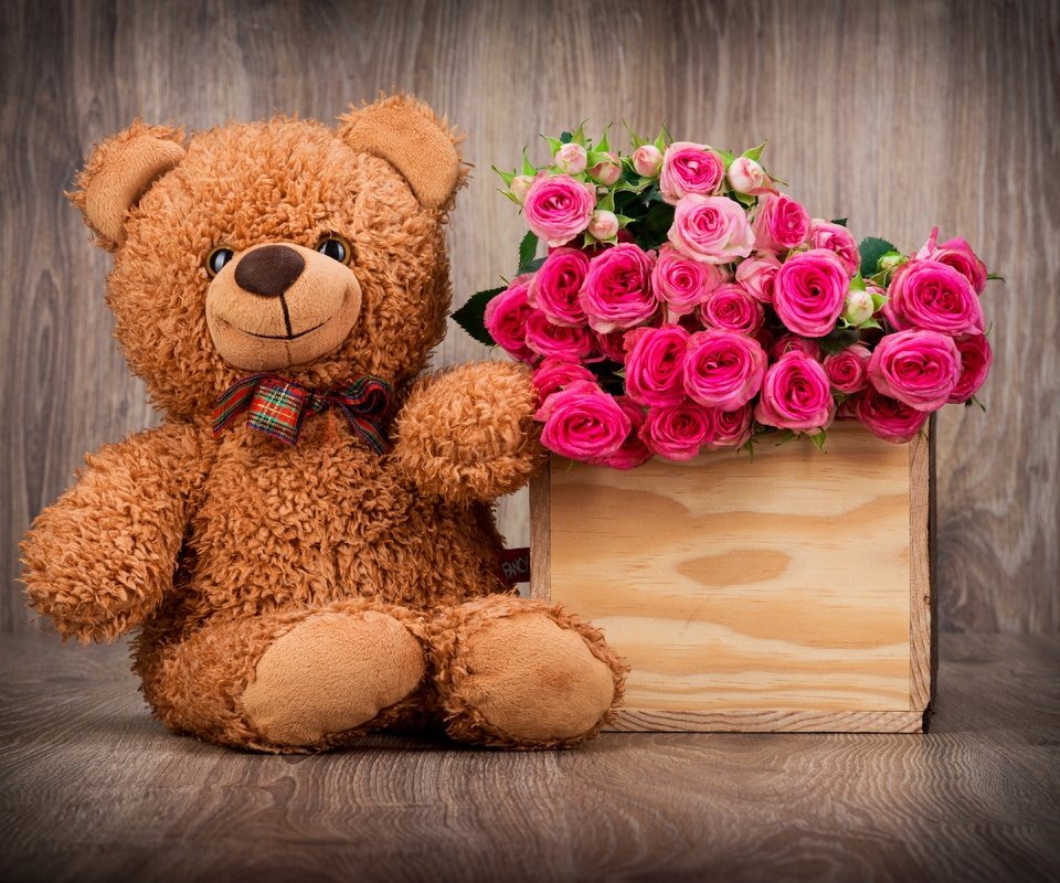 Обои обои, любовь, роз, плюшевый медведь, букет красивых цветов, романтические, wallpaper, love, roses, teddy bear, a bouquet of beautiful flowers, romantic разрешение 5070x3600 Загрузить