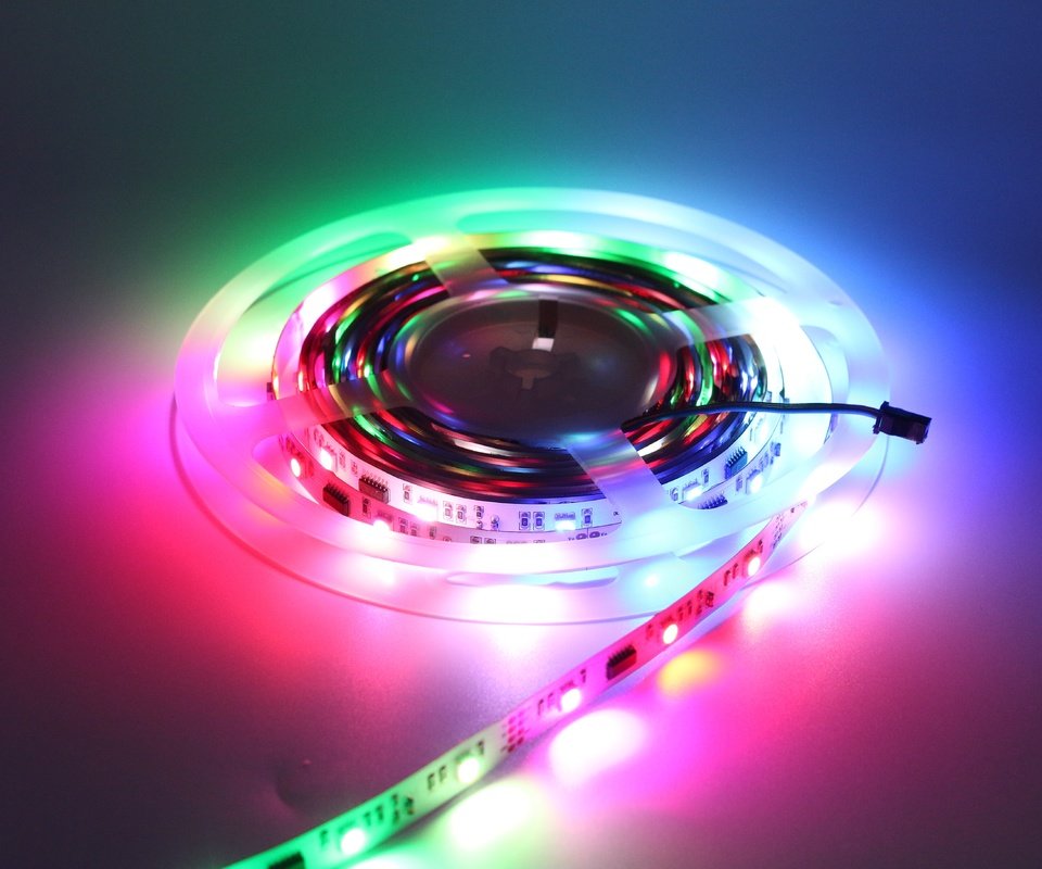 Обои свет, огни, пленка, светодиодная лента, light, lights, film, led strip light разрешение 5472x3648 Загрузить