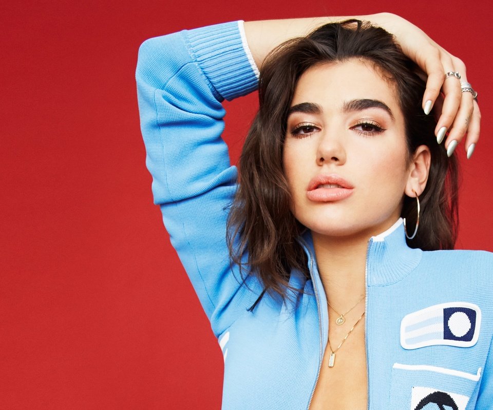 Обои дуа липа, dua lipa разрешение 4544x2556 Загрузить