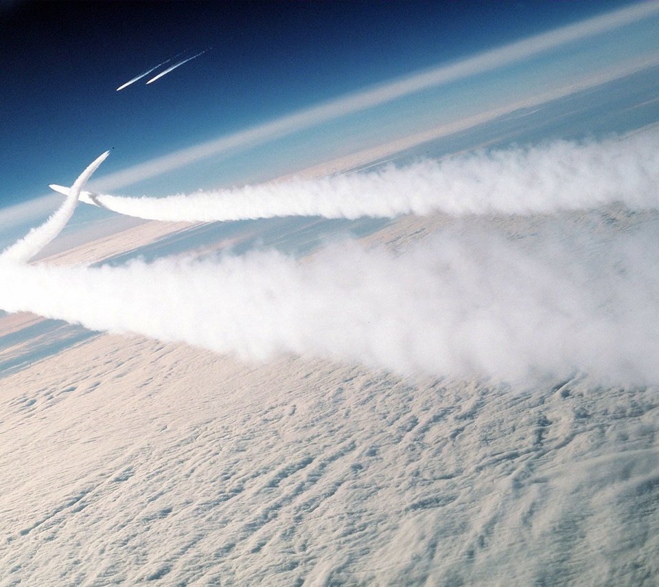 Обои небо, two soviet mig-29, британская колумбия, the sky, british columbia разрешение 1920x1200 Загрузить